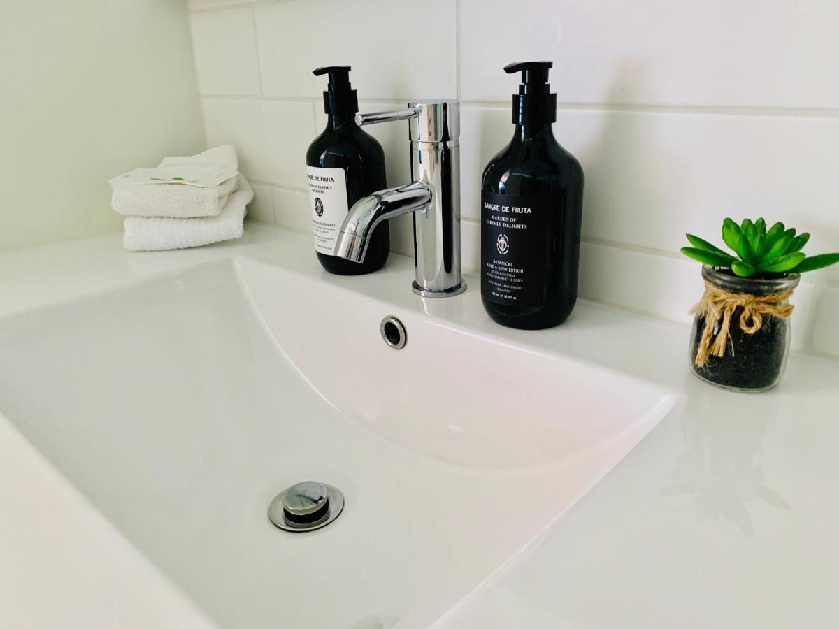 Artisan On Bowen Hotel 4*