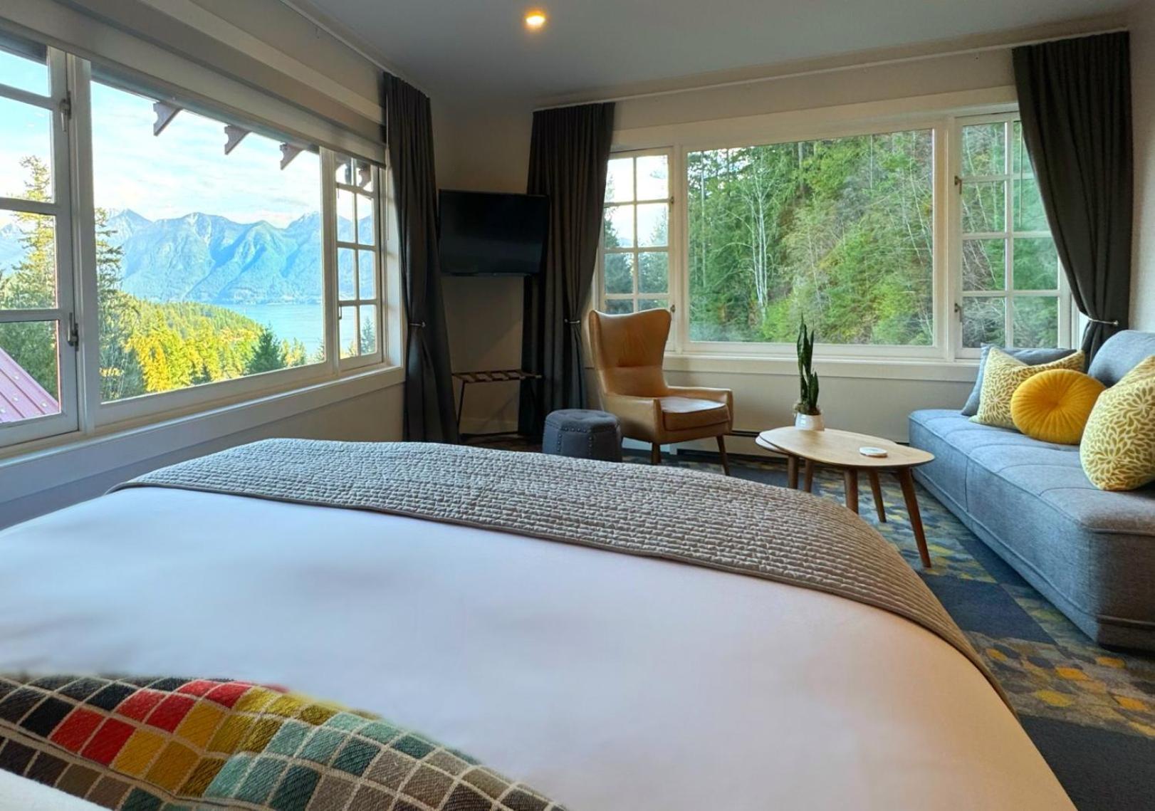 Hotel Artisan On Bowen 4*