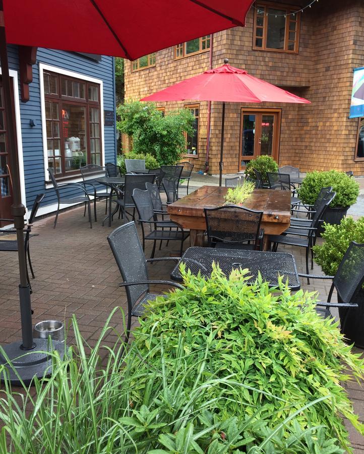 Artisan On Bowen